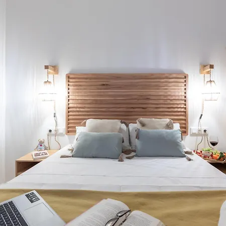 Travel Habitat Maritim-serreria Lofts Апартаменты *