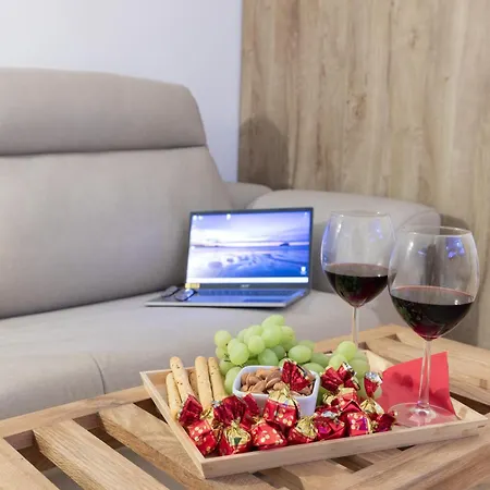 Апартаменты Travel Habitat Maritim-serreria Lofts Валенсия