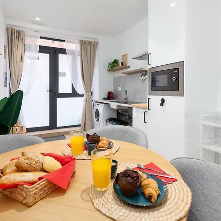 Апартаменты Travel Habitat Maritim-serreria Lofts