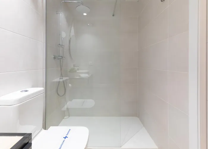 Travel Habitat Maritim-serreria Lofts * Valencia