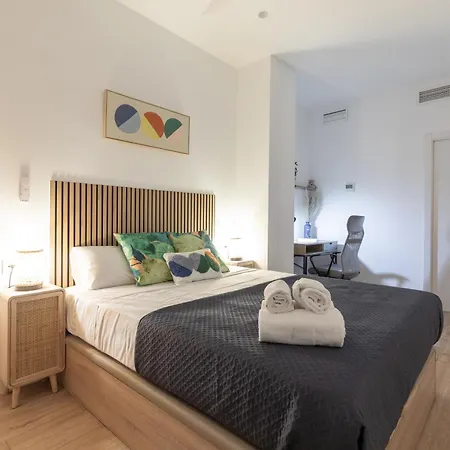 Apartamento Travel Habitat Maritim-serreria Lofts *